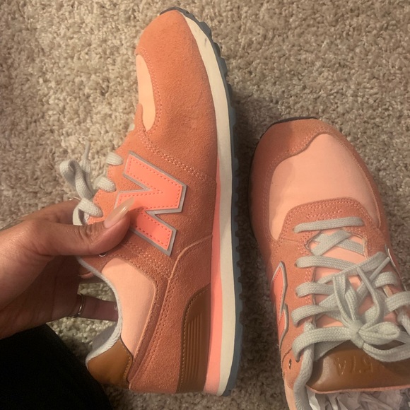 Pink New Balance 574 Woman’s 8/8.5 - Picture 8 of 8